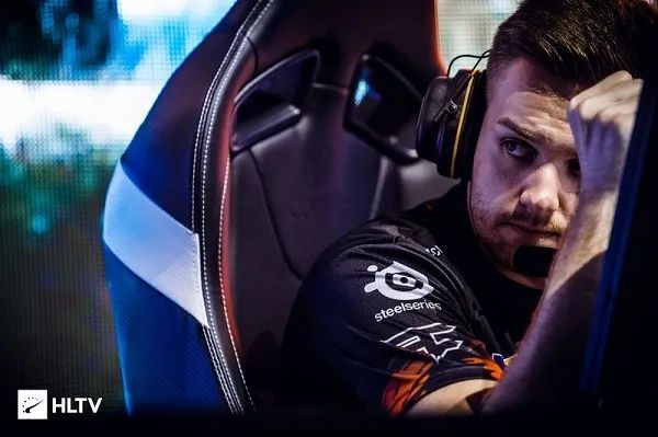 yihao-包含西亚卡姆在G2比赛中绝杀，高光表现引发热议！的词条